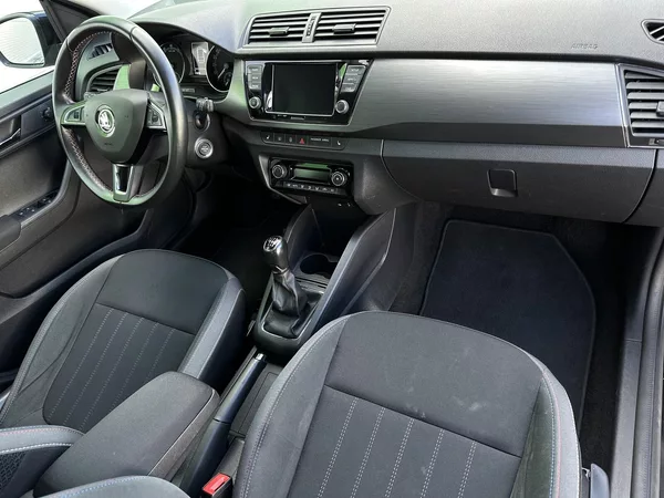 Škoda Fabia 1.0TSi Style PLUS 110PS KAMERA - foto 36