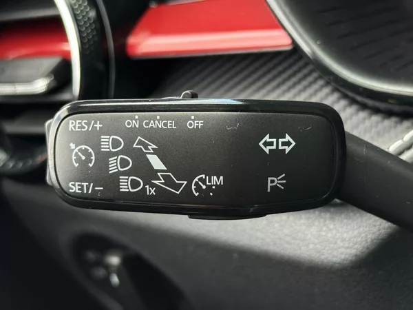 Škoda Fabia 1.0TSi Monte Carlo 116PS V.Coc - foto 13