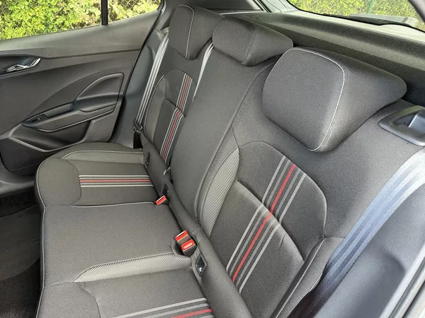 Škoda Fabia 1.0TSi Monte Carlo 116PS V.Coc - foto 32