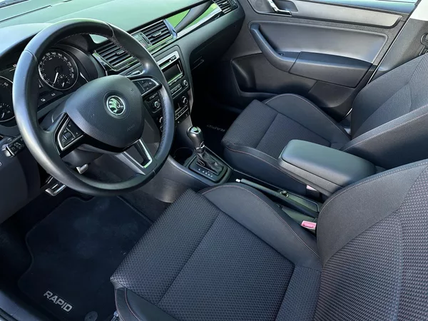 Škoda Rapid 1.4TSi DSG Spaceback USB Bi-Xe - foto 10