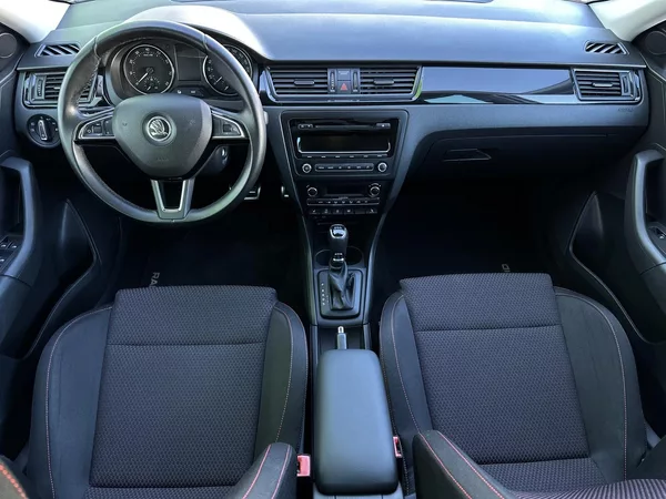 Škoda Rapid 1.4TSi DSG Spaceback USB Bi-Xe - foto 28