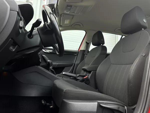 Škoda Octavia Combi 1.0TSi DSG Smartlink 2Z. - foto 10