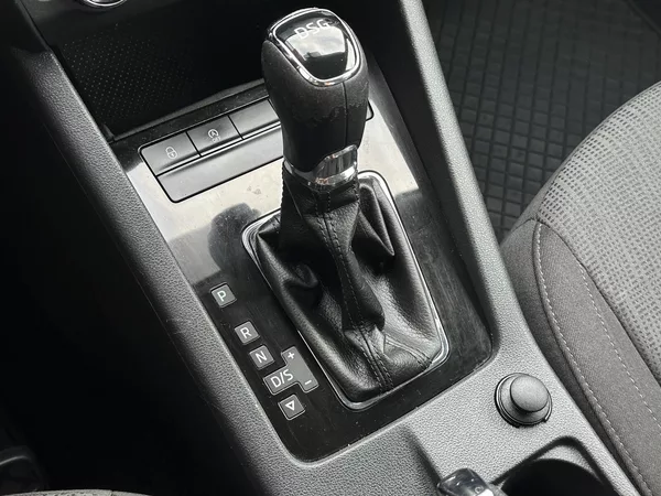Škoda Octavia Combi 1.0TSi DSG Smartlink 2Z. - foto 27