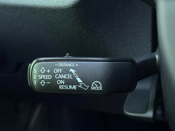 Škoda Kamiq 1.5TSi DSG Monte Carlo 150PS M - foto 18