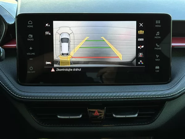 Škoda Kamiq 1.5TSi DSG Monte Carlo 150PS M - foto 35