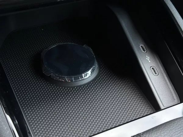 Škoda Kamiq 1.5TSi DSG Monte Carlo 150PS M - foto 38