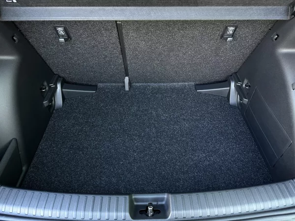 Škoda Kamiq 1.5TSi DSG Monte Carlo 150PS M - foto 44