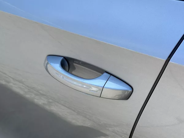 Škoda Fabia 1.0TSi DSG Monte Carlo 116PS B - foto 8