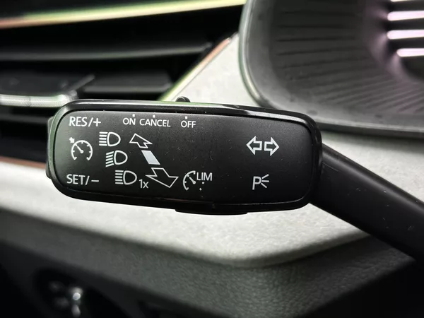 Škoda Scala 1.0TSi DSG 116PS LED V.Cockpit - foto 20