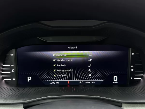 Škoda Scala 1.0TSi DSG 116PS LED V.Cockpit - foto 24