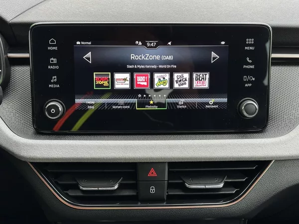 Škoda Scala 1.0TSi DSG 116PS LED V.Cockpit - foto 28