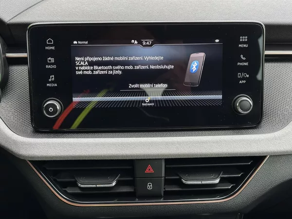 Škoda Scala 1.0TSi DSG 116PS LED V.Cockpit - foto 30