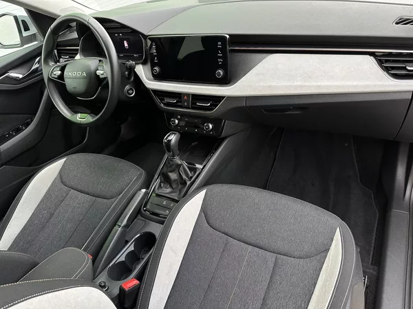Škoda Scala 1.0TSi DSG 116PS LED V.Cockpit - foto 43