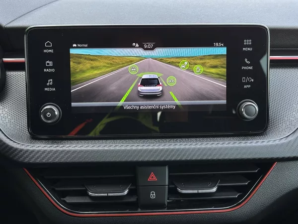 Škoda Scala 1.0TSi Monte Carlo 116PS Matri - foto 27