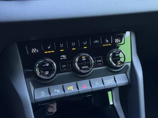 Škoda Scala 1.5TSi Monte Carlo 150PS Matri - foto 25