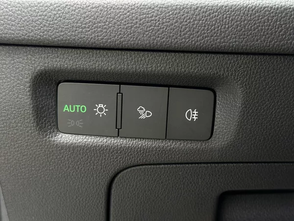 Škoda Fabia 1.0TSi DSG Monte Carlo 116PS B - foto 19