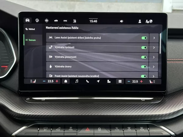 Škoda Fabia 1.0TSi DSG Monte Carlo 116PS B - foto 34