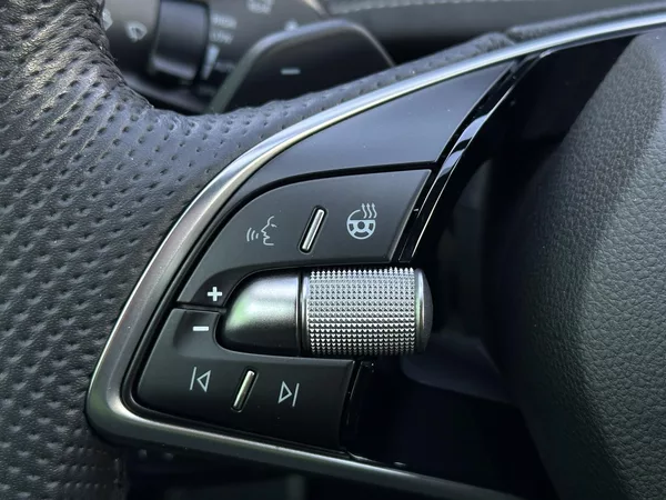 Škoda Superb 2.0TSi 4x4 DSG Sportline 265PS - foto 20