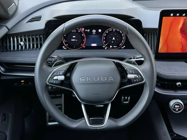 Škoda Superb 2.0TSi 4x4 DSG Sportline 265PS - foto 22