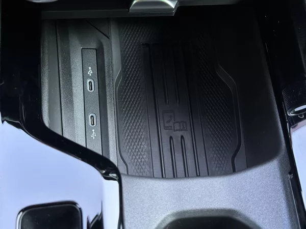 Škoda Superb 2.0TSi 4x4 DSG Sportline 265PS - foto 41