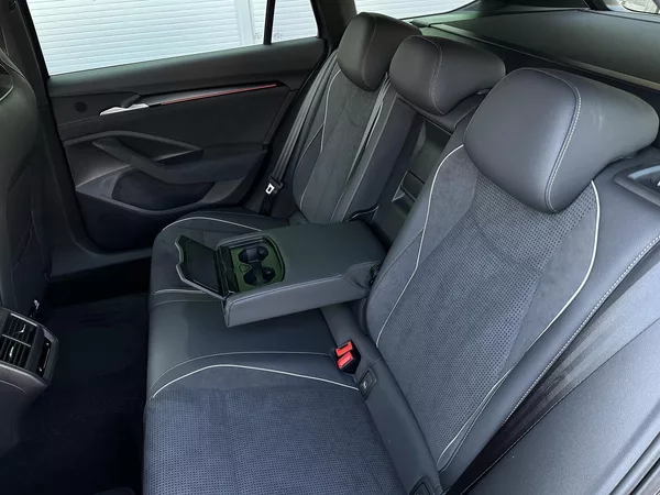Škoda Superb 2.0TSi 4x4 DSG Sportline 265PS - foto 44