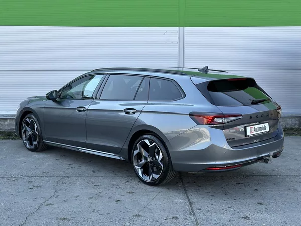 Škoda Superb 2.0TSi 4x4 DSG Sportline 265PS - foto 6