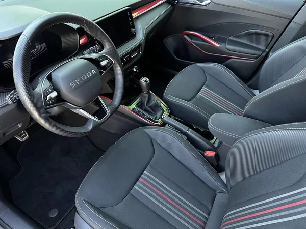 Škoda Fabia 1.0TSi Monte Carlo 116PS V.Coc - foto 11
