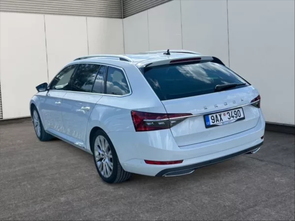 Škoda Superb 2,0 TDI 147 4x4 L&K Aut - foto 4