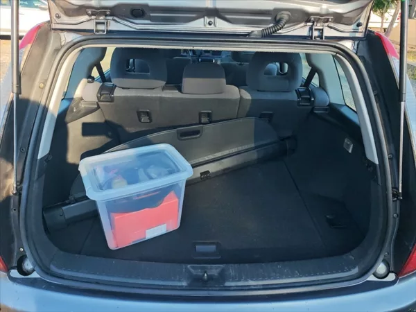 Mitsubishi Lancer 1,6 i - foto 11