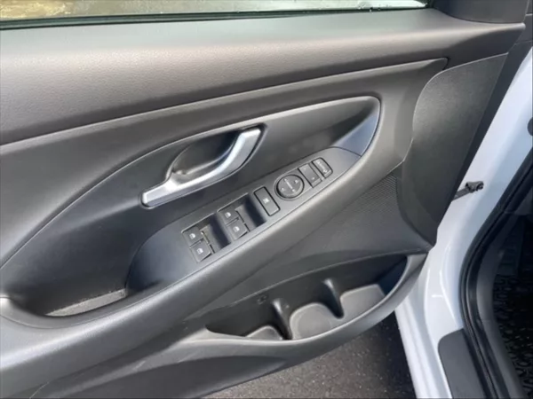 Hyundai i30 1,5 T-GDI N Line - foto 11