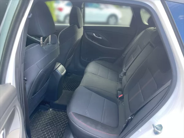 Hyundai i30 1,5 T-GDI N Line - foto 8