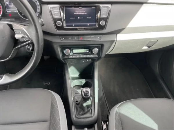 Škoda Fabia 1,0 TSI 70 Ambition - foto 10