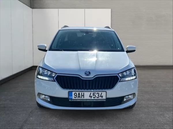 Škoda Fabia 1,0 TSI Ambition - foto 2