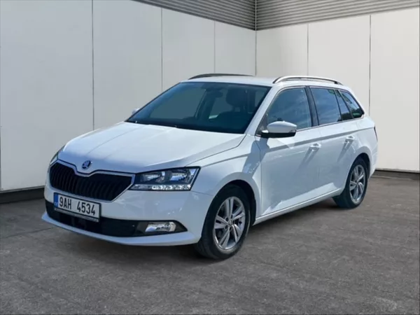 Škoda Fabia 1,0 TSI Ambition - foto 3