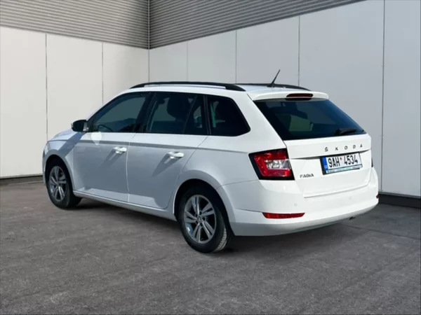 Škoda Fabia 1,0 TSI Ambition - foto 4