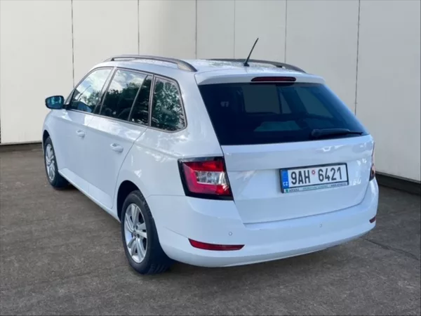 Škoda Fabia 1,0 TSI 70 Ambition - foto 4