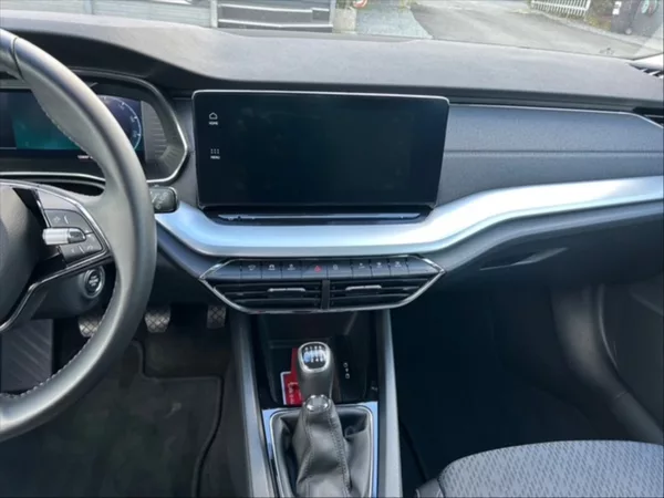 Škoda Octavia 2,0 TDI 85 Style - foto 10