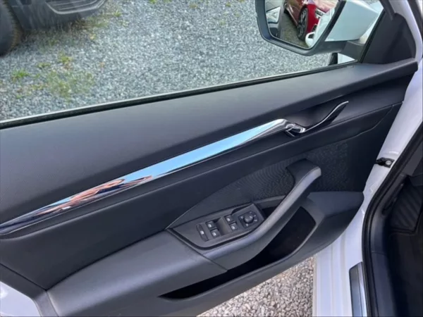 Škoda Octavia 2,0 TDI 85 Style - foto 11