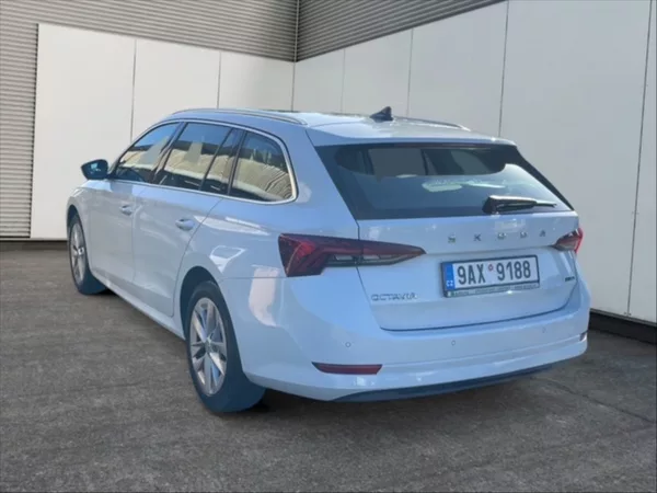 Škoda Octavia 1,5 e-TEC Style DSG - foto 4
