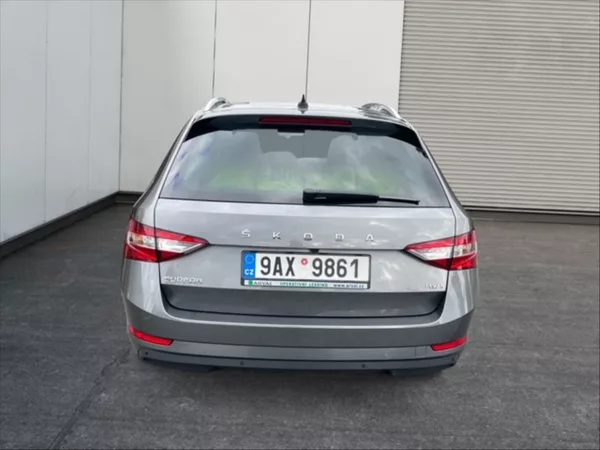 Škoda Superb 2,0 TDI 147 4x4 Style DSG - foto 5