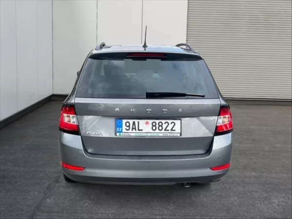 Škoda Fabia 1,0 TSI 70 Ambition - foto 5