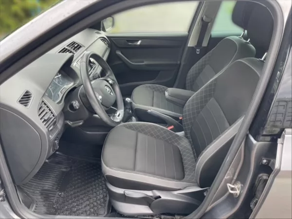 Škoda Fabia 1,0 TSI 70 Ambition - foto 7