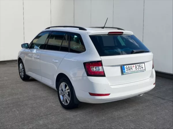 Škoda Fabia 1,0 TSI Style - foto 4