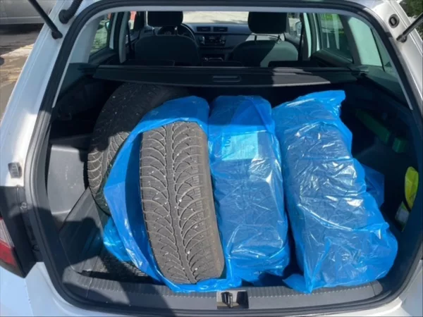 Škoda Fabia 1,0 TSI Style - foto 6