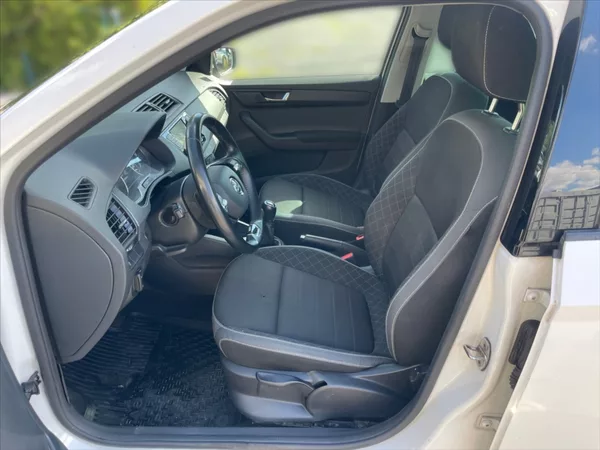 Škoda Fabia 1,0 TSI Style - foto 7