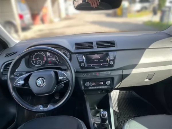 Škoda Fabia 1,0 TSI Style - foto 9