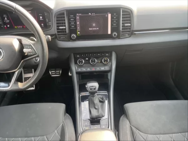 Škoda Karoq 2,0 TSI Sportline 4x4 DSG - foto 10