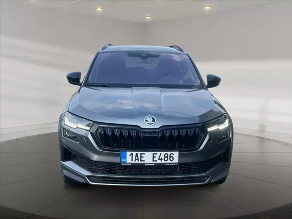 Škoda Karoq 2,0 TSI Sportline 4x4 DSG - foto 2