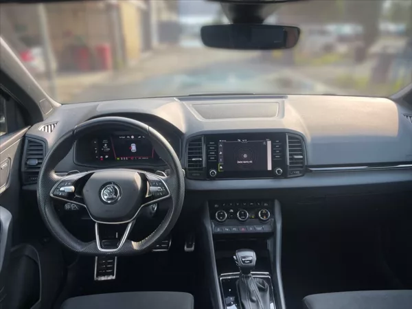 Škoda Karoq 2,0 TSI Sportline 4x4 DSG - foto 9
