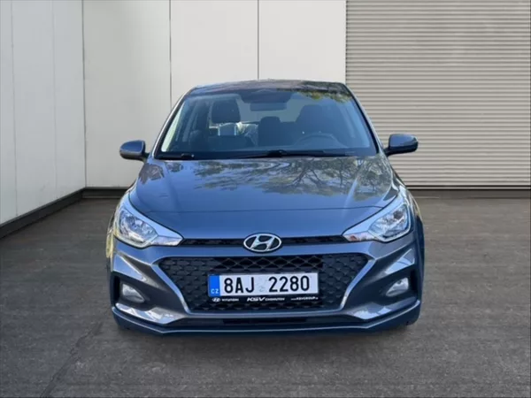 Hyundai i20 1,3 i Comfort - foto 2